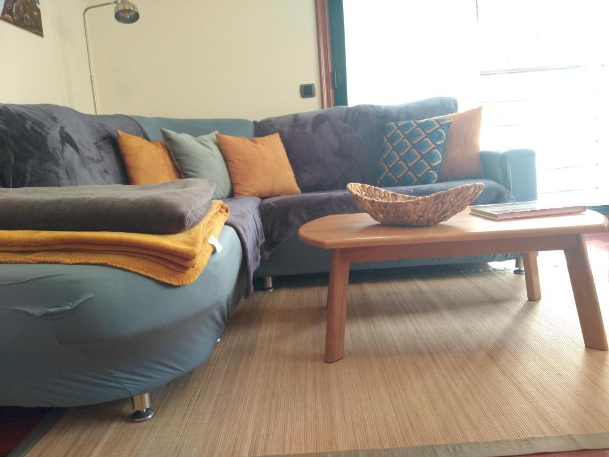 Apartamento Completo Con Parking Privado Y Wifi En San Roque Vigo Exterior photo